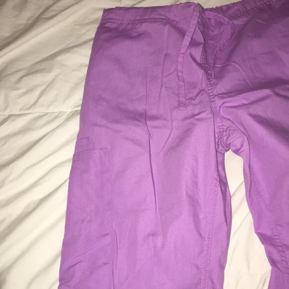 Scrubs - Picture 3 of 7